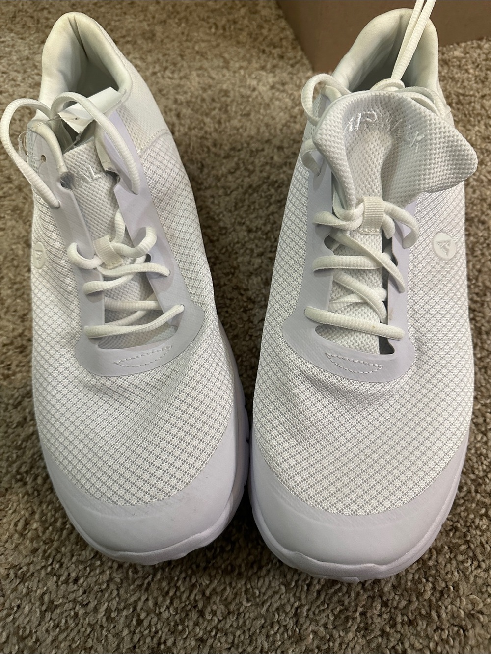 AIRWALK shoes new, size 14, very comfy! Last one!